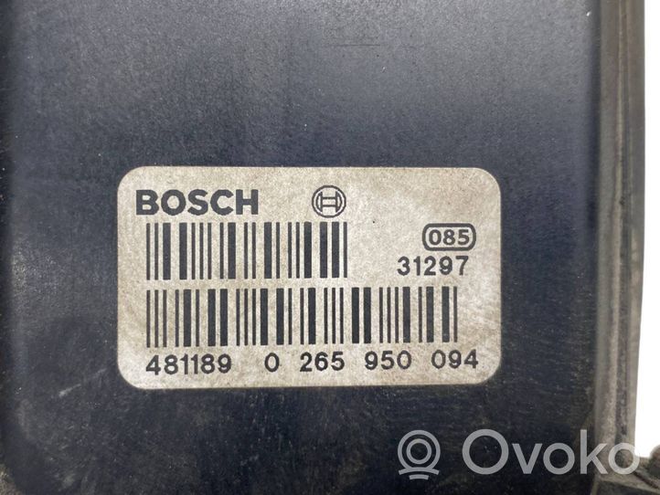 Mercedes-Benz Vito Viano W639 Bomba de ABS A0004466689