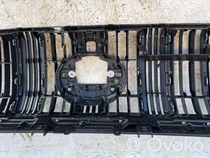 Toyota Land Cruiser (J150) Maskownica / Grill / Atrapa górna chłodnicy 5311160b20