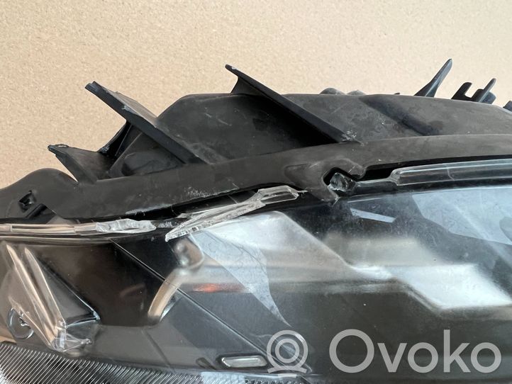 7290251-07 BMW X1 E84 Headlight/headlamp, 305.88 € | RRR 