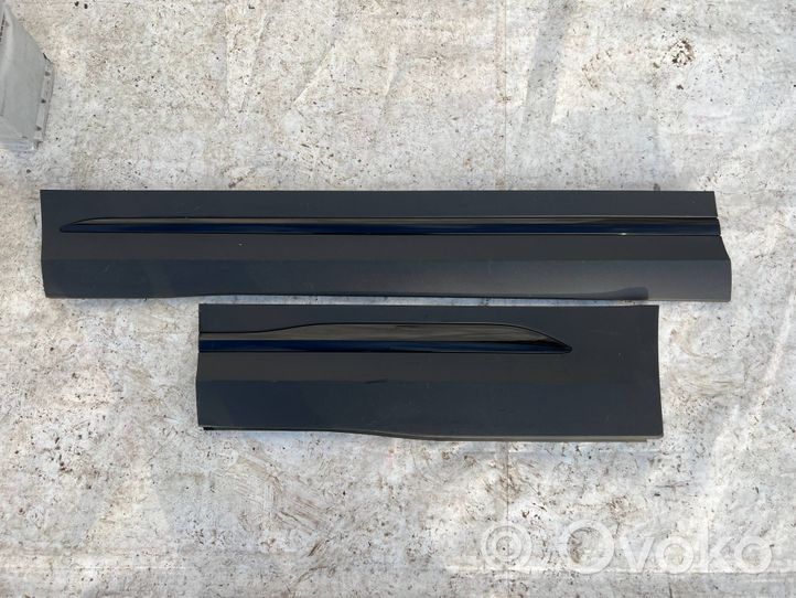 Mercedes-Benz GLA H247 Rivestimento portiera posteriore (modanatura) A2477374900