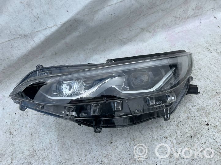 Suzuki Across Lampa przednia 03A021