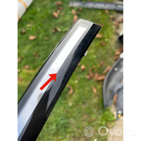 7312188 BMW X7 G07 Rear window tailgate spoiler, 117.65 € | RRR 