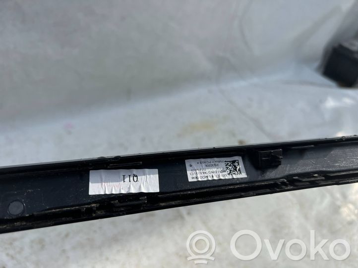 7312188 BMW X7 G07 Rear window tailgate spoiler, 117.65 € | RRR 
