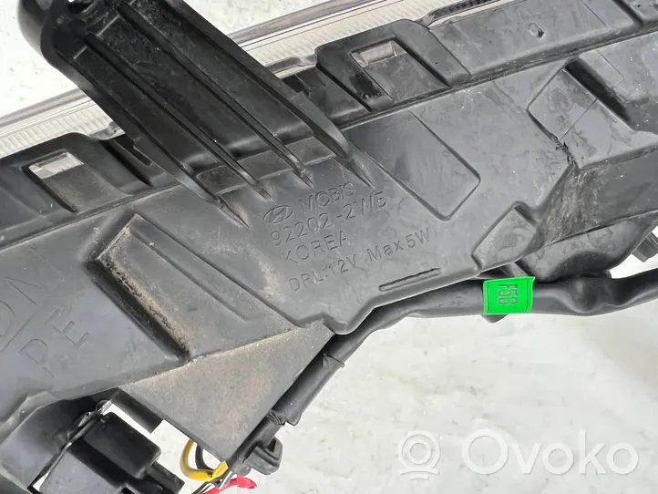 Hyundai Santa Fe Передняя противотуманная фара 92202-2W5