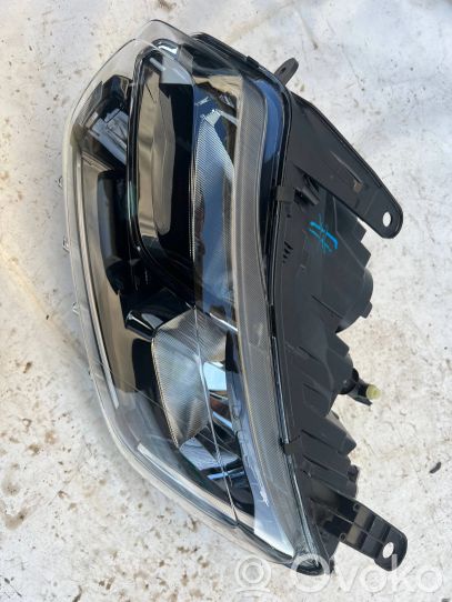 260609367R Dacia Duster II Scheinwerfer, 305.68 € | RRR