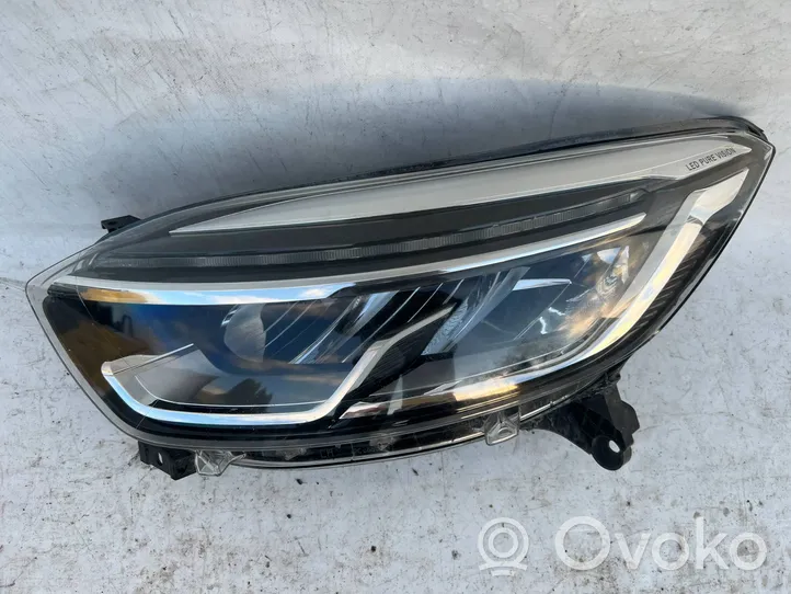 Renault Captur Faro/fanale 260606152R