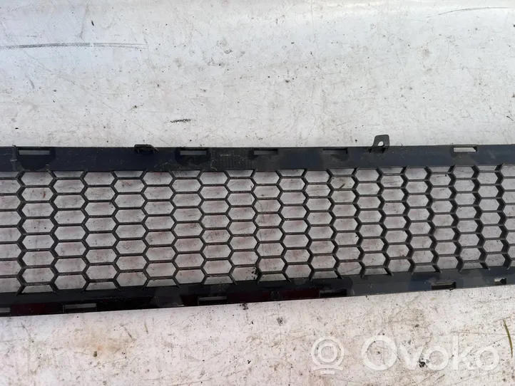 Toyota Verso Grille inférieure de pare-chocs avant 53112-OF040