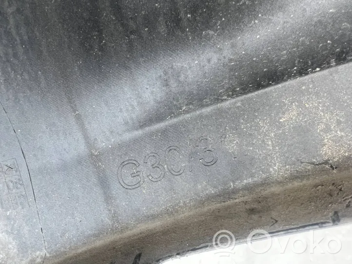 BMW 5 G30 G31 Moulure inférieure de pare-chocs arrière 8064718