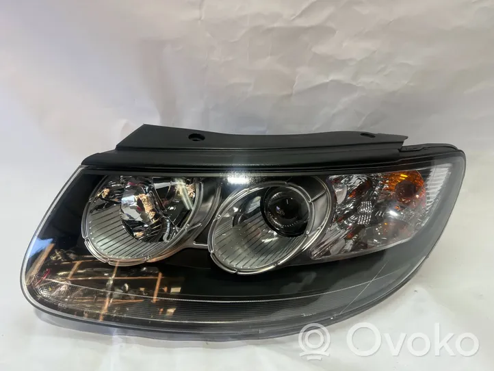 Hyundai Santa Fe Headlight/headlamp 921012B120
