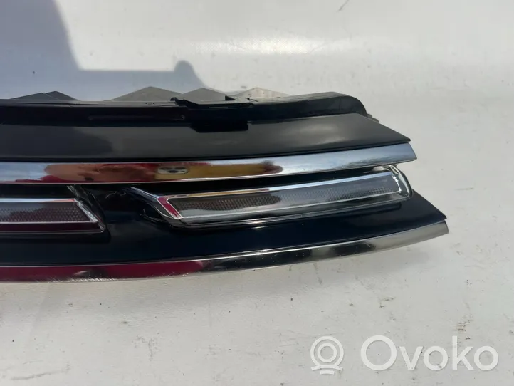 Citroen C5 Aircross Phare de jour LED 9818005080