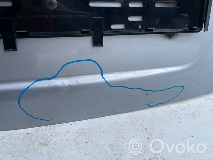 Subaru Levorg Takaluukun/tavaratilan kansi 