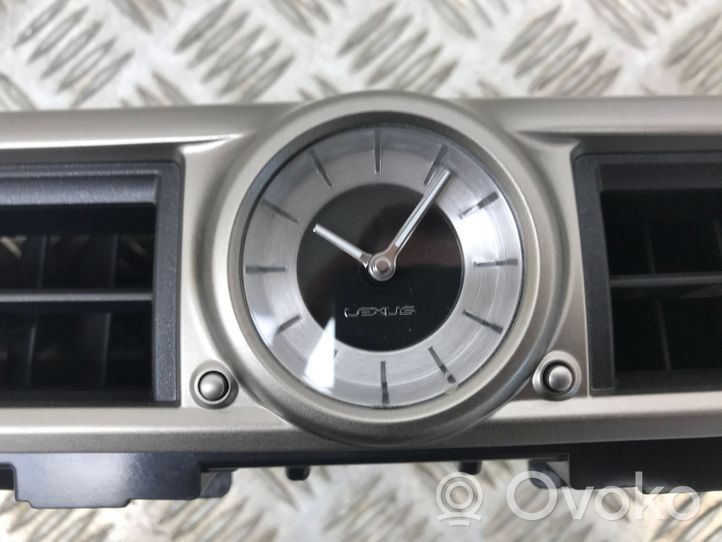 Lexus GS 250 350 300H 450H Centrālais gaisa ventilācijas režģis 3556420480