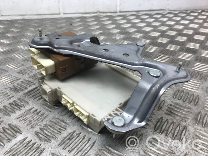 Lexus GS 250 350 300H 450H Centralina/modulo sensori di parcheggio PDC 8905030030