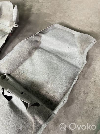 Toyota Prius (XW30) Tapis de sol / moquette de cabine avant 5851047220