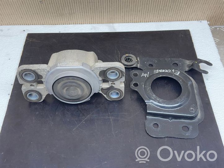 Land Rover Range Rover Evoque L538 Supporto di montaggio del motore BJ327M121