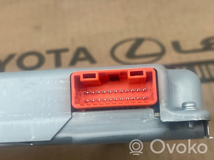 Toyota RAV 4 (XA40) Module de contrôle de batterie 8989248050