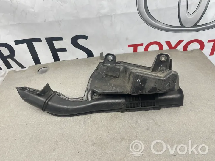 Toyota Prius (XW30) Rezonator / Dolot powietrza 1775037060