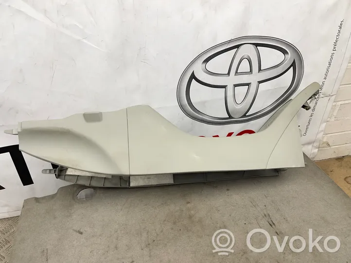 Toyota Prius (XW30) Muu sisätilojen osa 5881047010