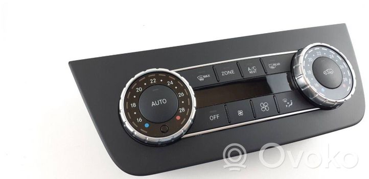 Mercedes-Benz GLE (W166 - C292) Oro kondicionieriaus/ klimato/ pečiuko valdymo blokas (salone) A1669003217