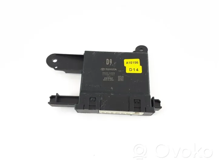 Toyota RAV 4 (XA50) Module unité de contrôle climatisation 88650-42890