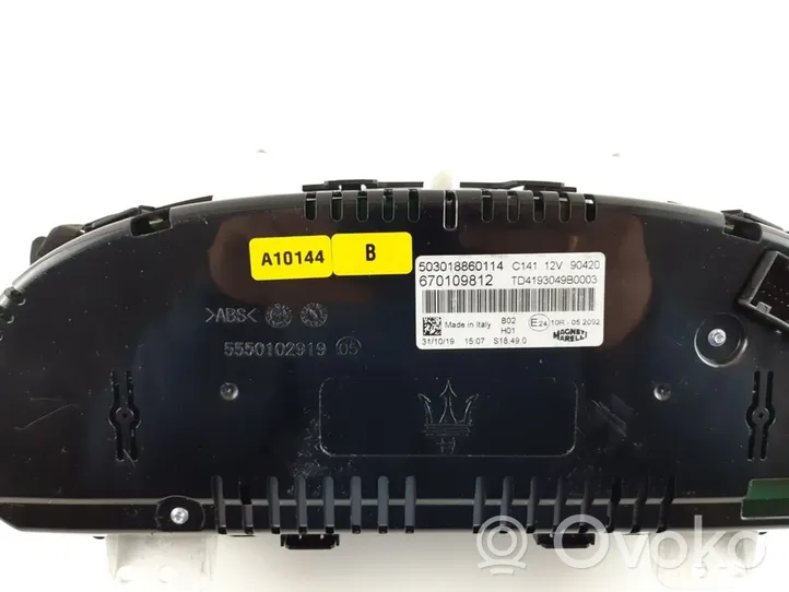 Maserati Levante Geschwindigkeitsmesser Cockpit 670109812