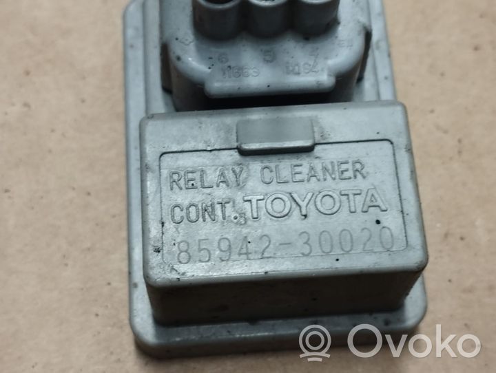 Toyota RAV 4 (XA30) Light washer relay 8594230020