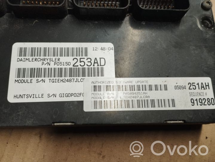 Chrysler Town & Country V Sterownik / Moduł ECU P05150253AD