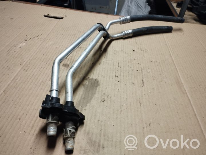 Chrysler Town & Country V Tubo flessibile del liquido di raffreddamento del motore 