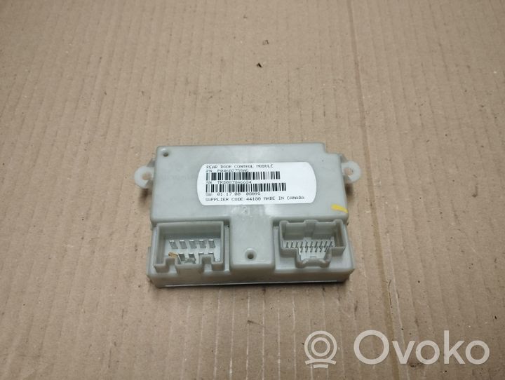 Chrysler Voyager Unité de commande module de porte P04602758AG