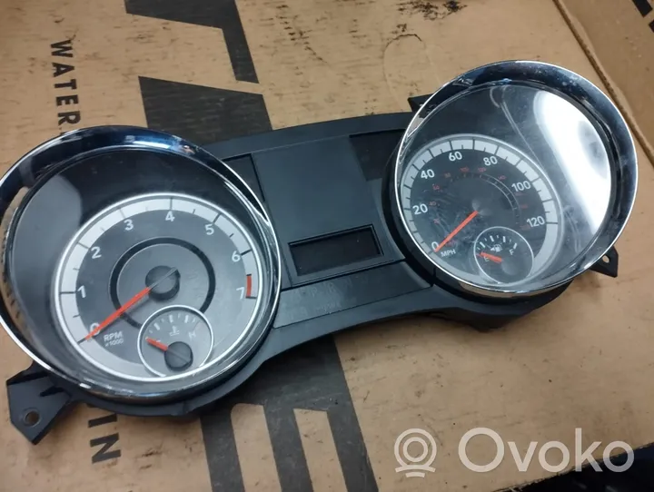 Chrysler Town & Country V Tachimetro (quadro strumenti) P05091633AA