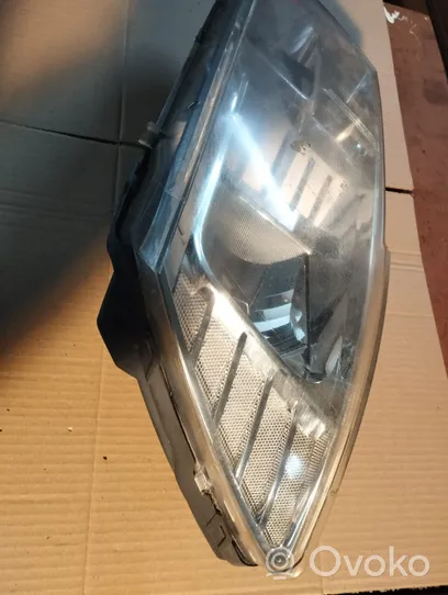 Dodge Journey Lampa przednia 05067789AE