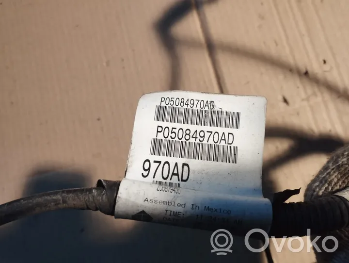 Dodge Journey Câble de batterie positif P05084970AD