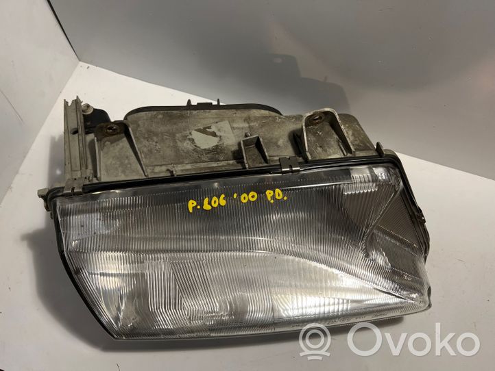 Peugeot 806 Lampa przednia 60979460