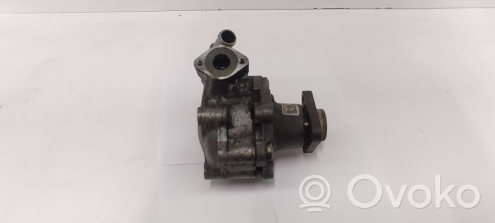 Audi A6 S6 C6 4F Ohjaustehostimen pumppu 4F0145156H