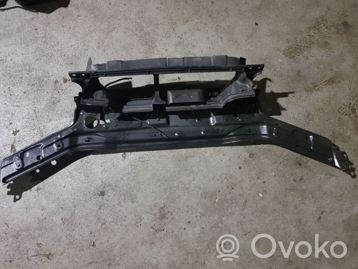 Volvo XC70 Staffa del pannello di supporto del radiatore parte superiore 