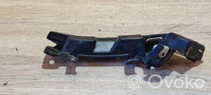 Land Rover Range Rover Sport L320 Uchwyt / Mocowanie błotnika przedniego DPL000171