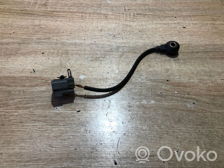 Volvo S40 Sensore di detonazione 1072085C