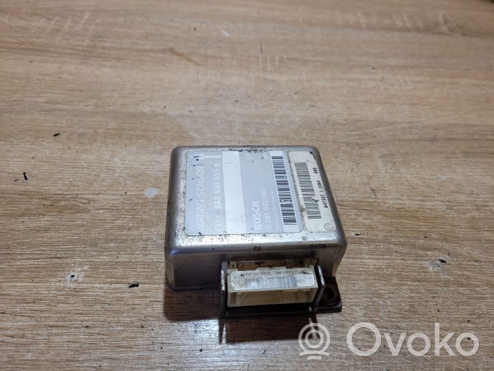 Audi 80 90 B3 Airbag control unit/module 8A0959655