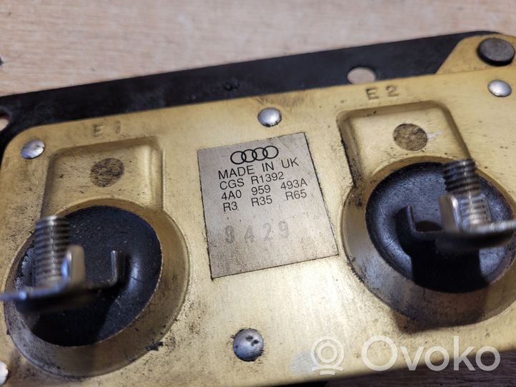 Audi A6 S6 C5 4B Autres pièces compartiment moteur 4A0959493