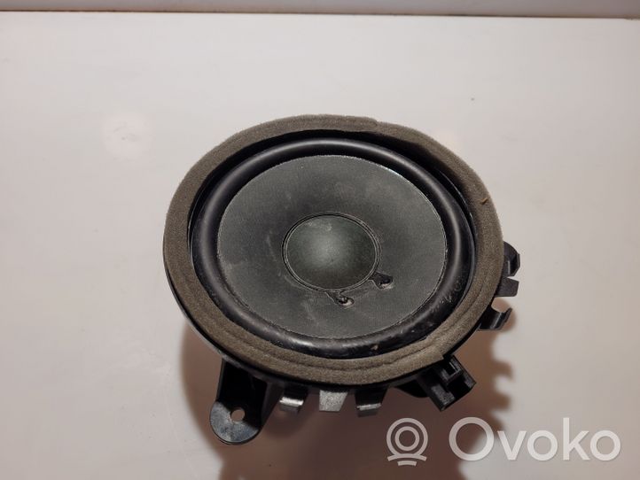 Volvo V60 Enceinte de porte arrière 30657445