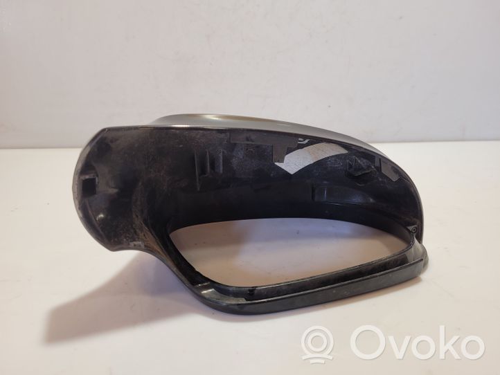 Volkswagen PASSAT B6 Coque de rétroviseur 4921153L