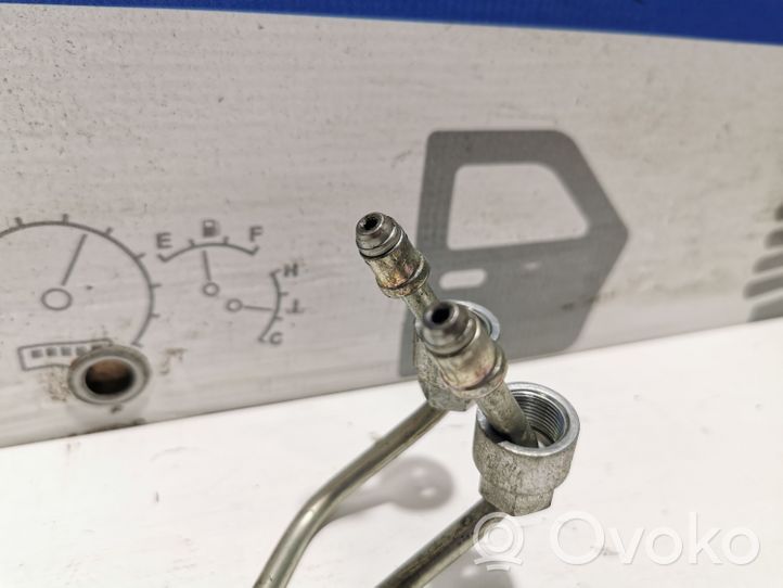 Volvo V60 Tuyau d'alimentation conduite de carburant 