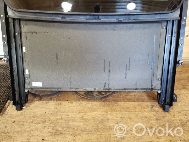 Volvo V70 Sunroof set 1702730