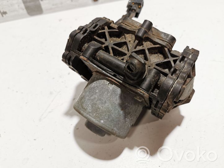 Volvo V60 Pompe à vide 31362373