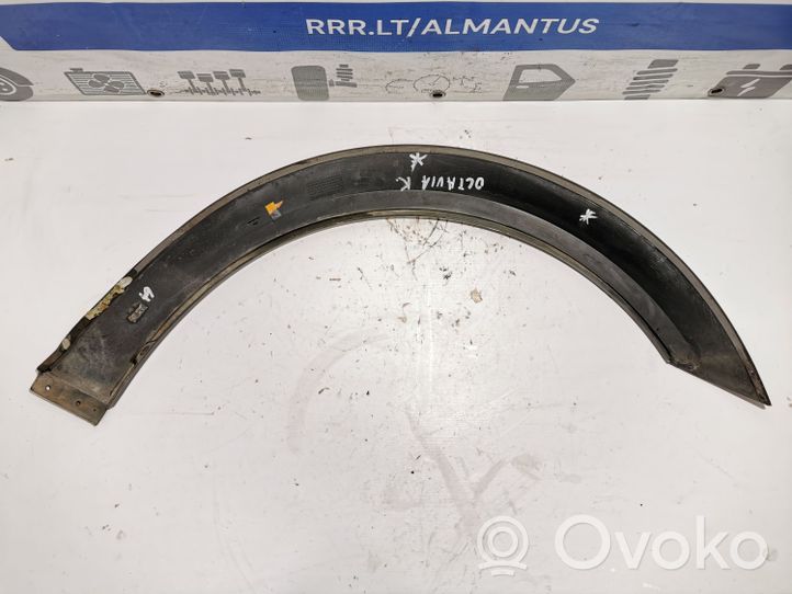 Skoda Octavia Mk2 (1Z) Rivestimento parafango (modanatura) 1Z0853507