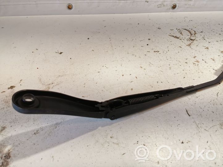 Volvo V60 Front wiper blade arm 30753505