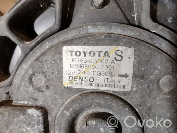 Toyota Corolla Verso AR10 Jäähdyttimen jäähdytinpuhallin 4227500310