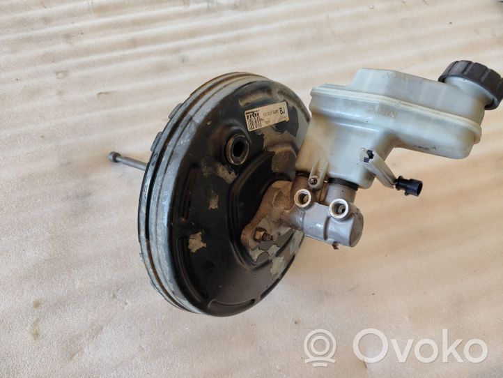 Opel Meriva B Brake booster 13257628