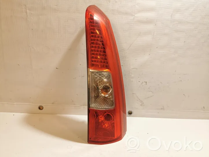 Volvo V70 Lampa tylna 30643331