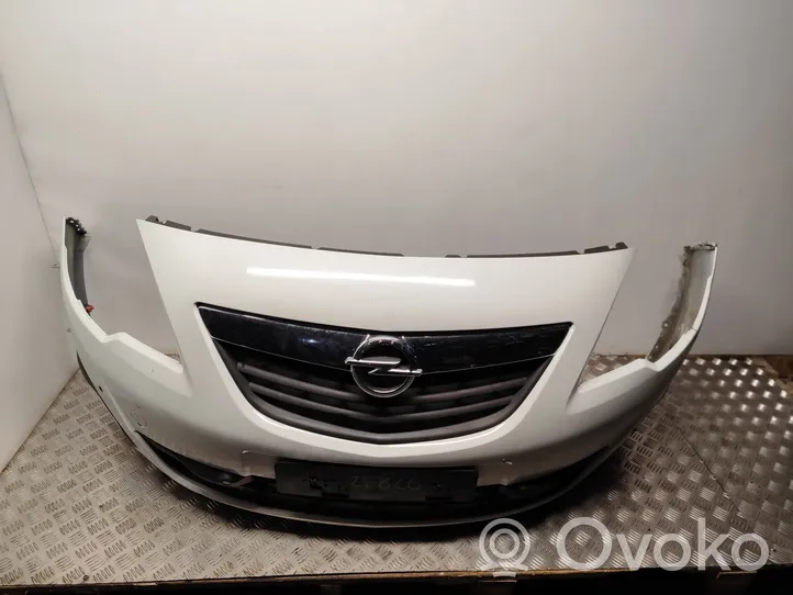 Opel Meriva B Etupuskuri 